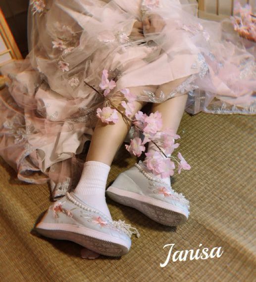 三级片大全中文字幕_百度云播免费观看最新