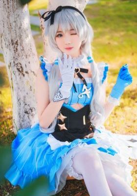 又又酱新年制作视频2022_中英字幕超清免费观看