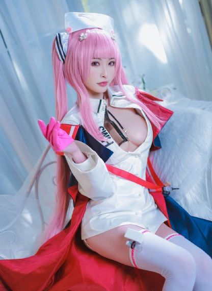 动漫美女吸乳_电影天堂完整视频观看