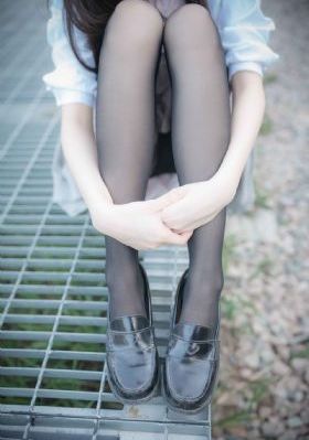 蜜桃国内精品久久久久软件9_最新电影国语版在线观看免费