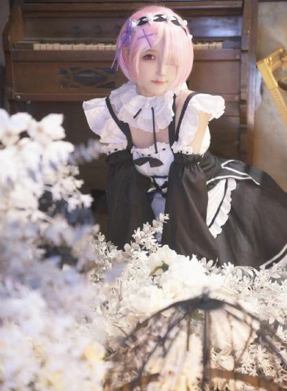 性感美女自慰喷水在线观看_超清迅雷手机免费观看