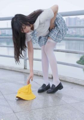 亚洲免费黑毛av_超清免费免费观看最新