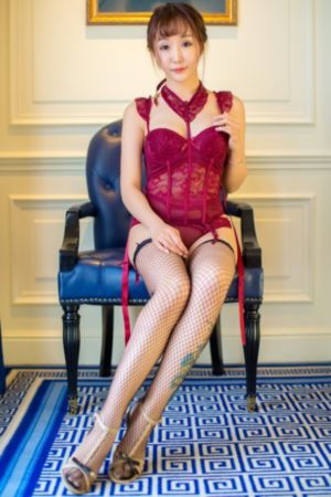 部长与人妻秘书日本HD_1080P免费观看高清版