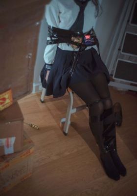 小小苏拉大手枪了得，直接撸射1_国语自产高清视频观看